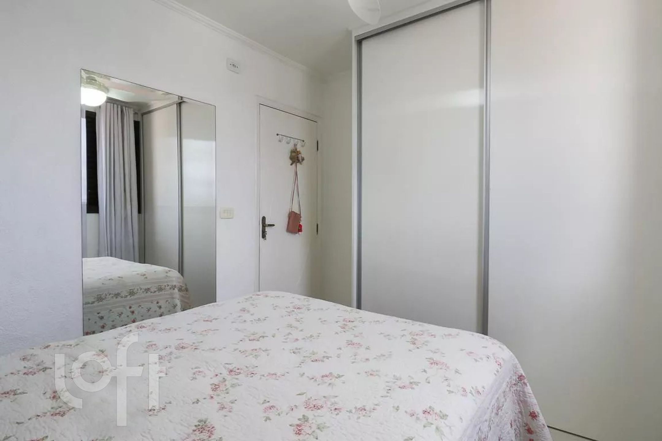 Apartamento à venda com 2 quartos, 62m² - Foto 14