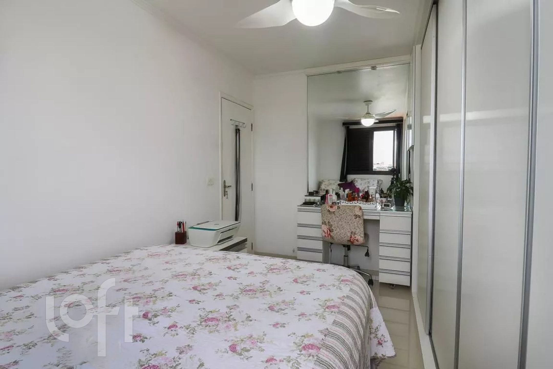 Apartamento à venda com 2 quartos, 62m² - Foto 12