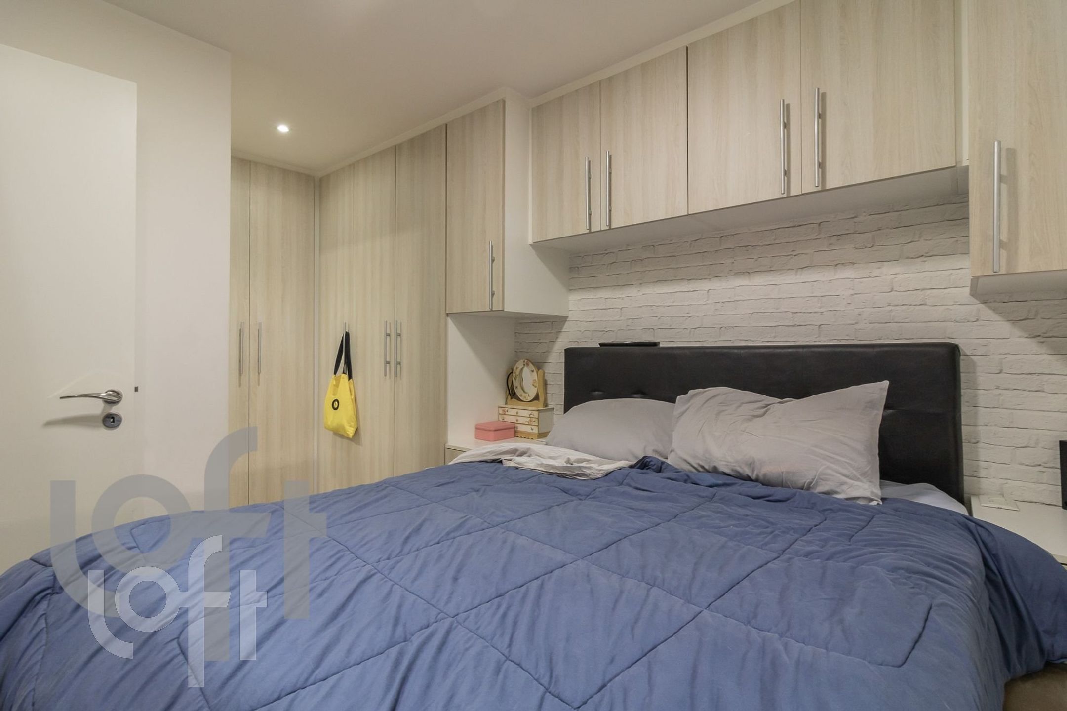 Apartamento à venda com 2 quartos, 62m² - Foto 8