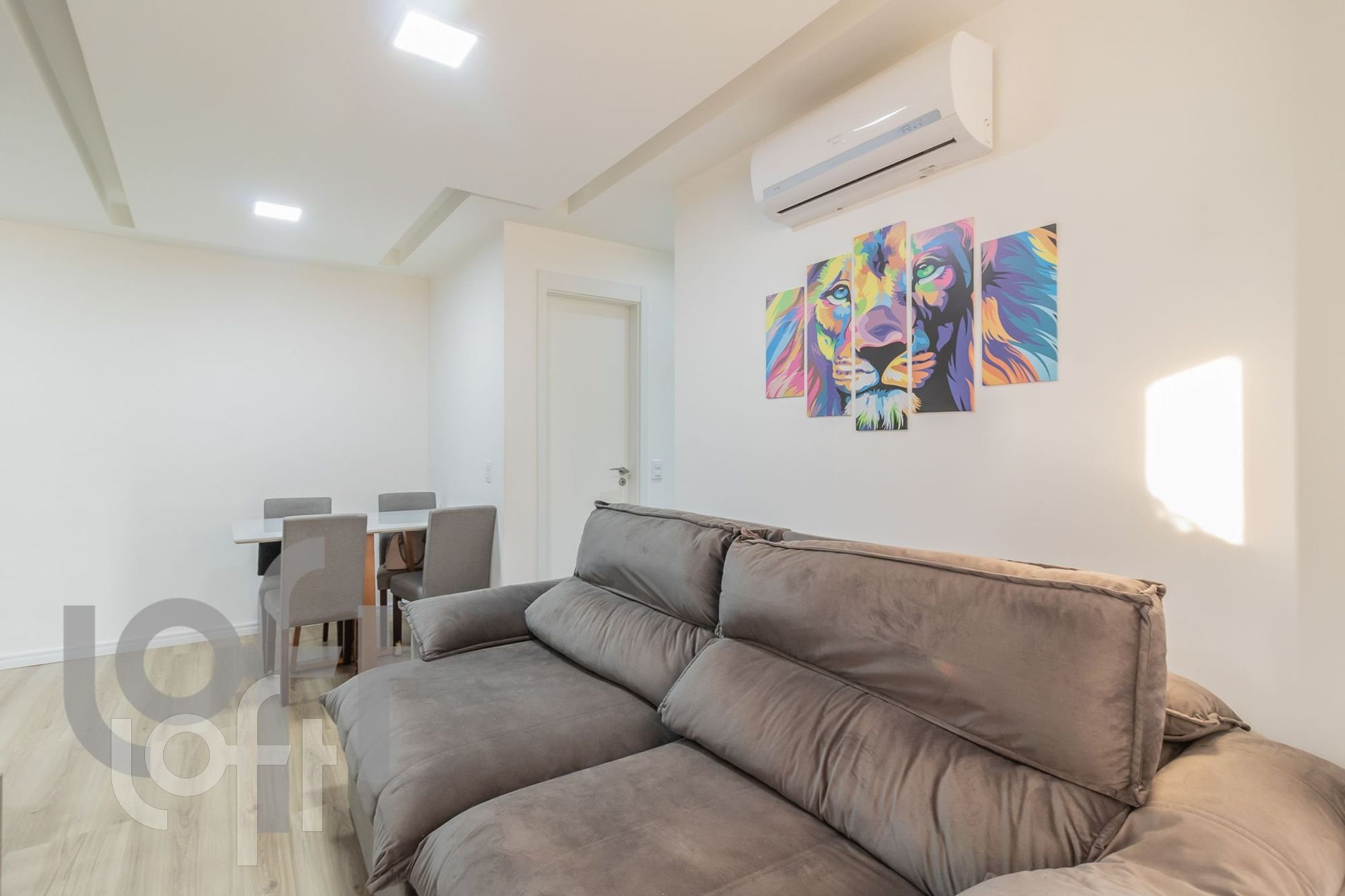 Apartamento à venda com 2 quartos, 62m² - Foto 15