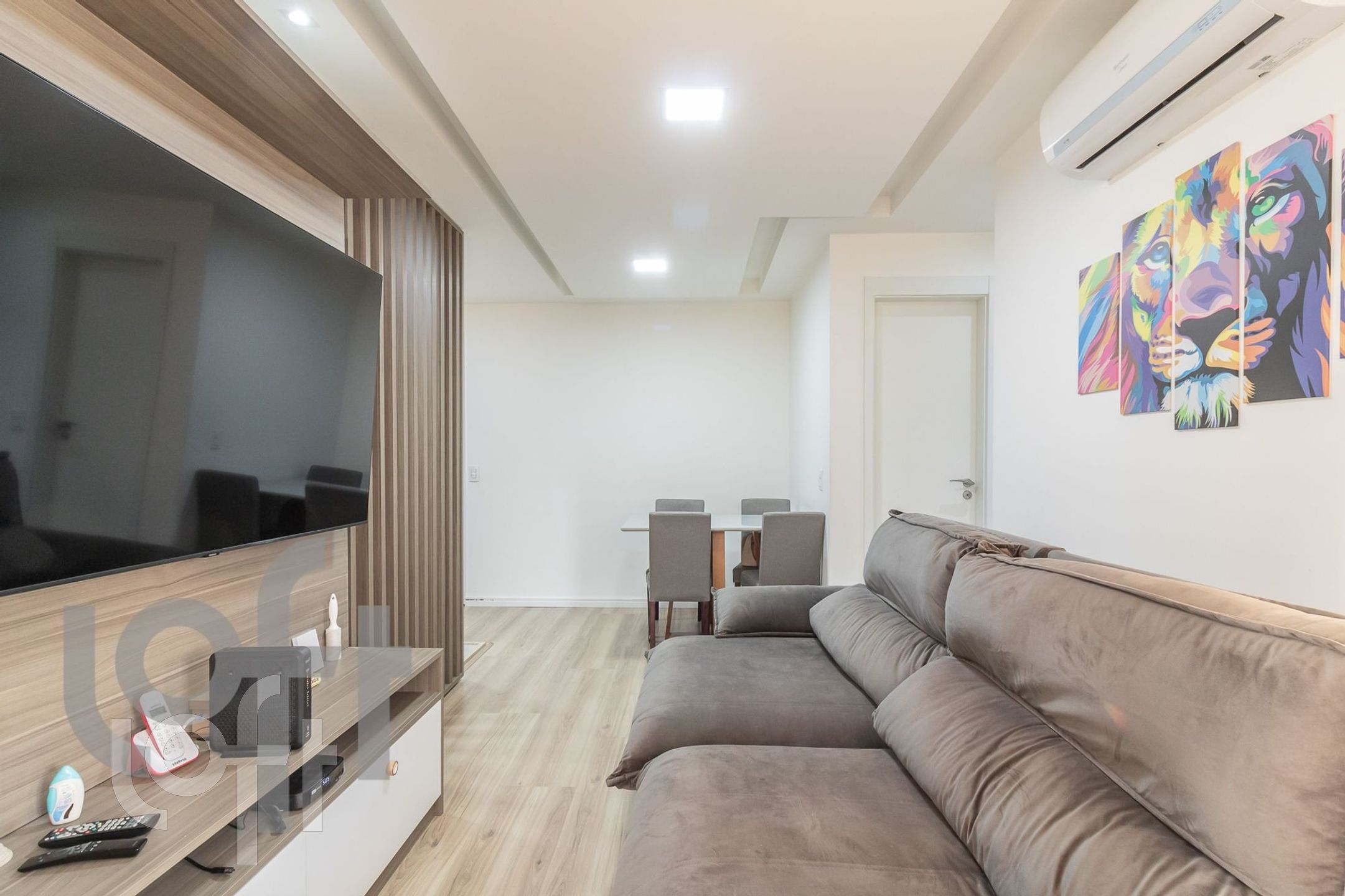 Apartamento à venda com 2 quartos, 62m² - Foto 12