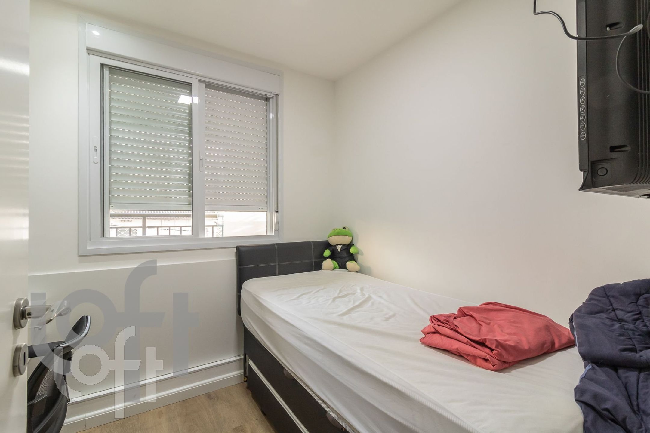 Apartamento à venda com 2 quartos, 62m² - Foto 4