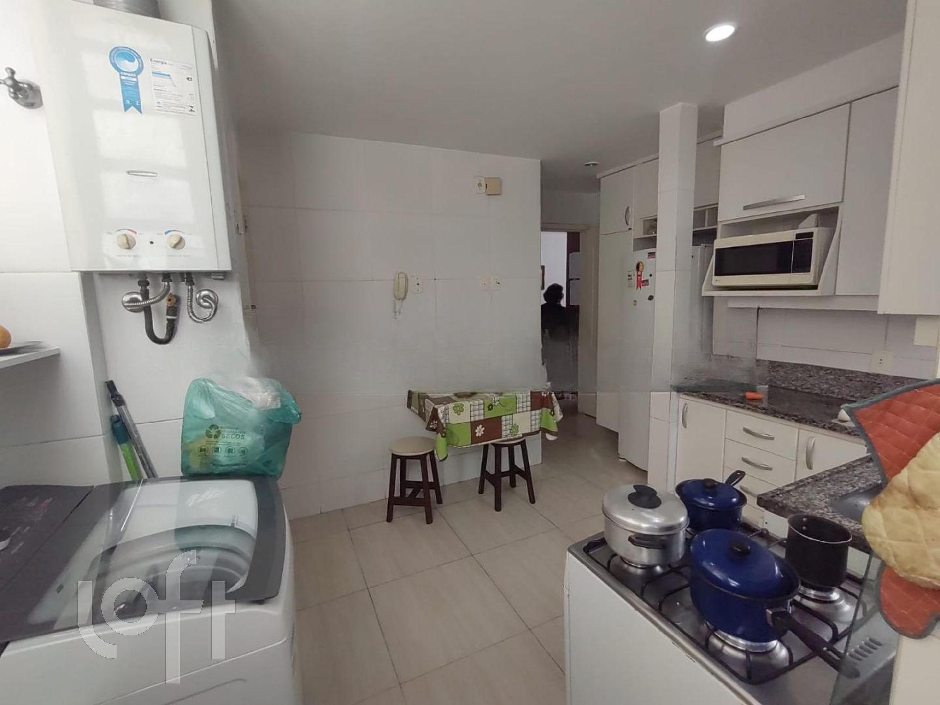 Apartamento à venda com 2 quartos, 95m² - Foto 41