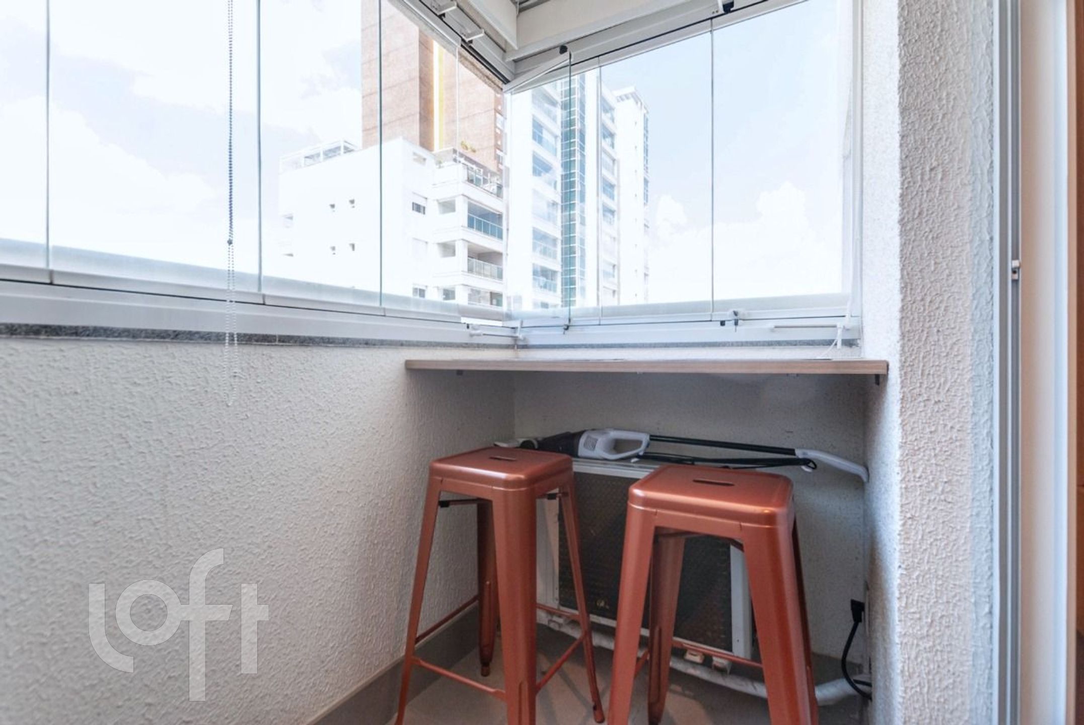 Apartamento à venda com 1 quarto, 28m² - Foto 11