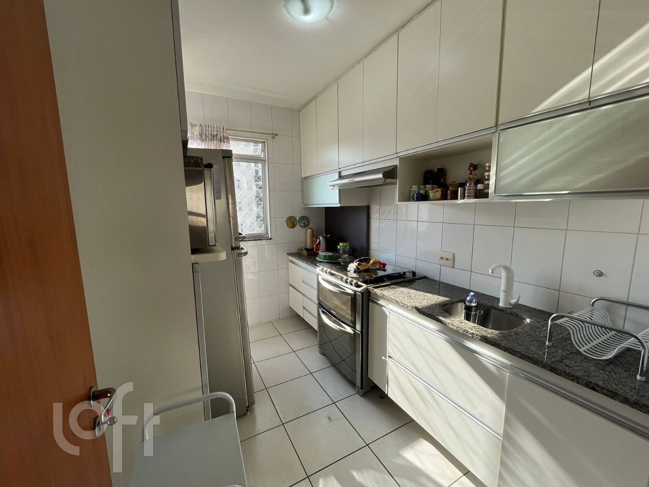 Apartamento à venda com 3 quartos, 114m² - Foto 17