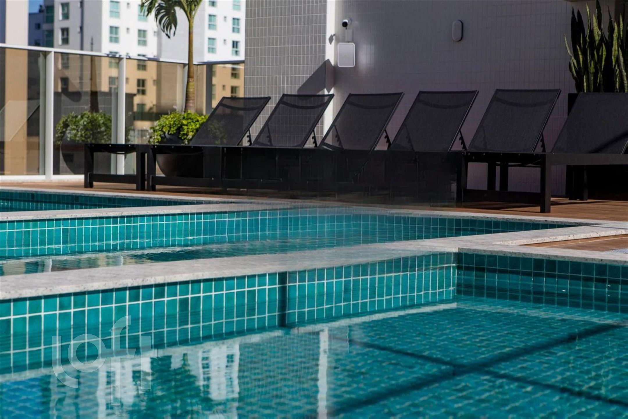 Apartamentos com 135m², 3 quartos, 3 suítes, 3 garagens, no bairro Centro em Balneário Camboriú