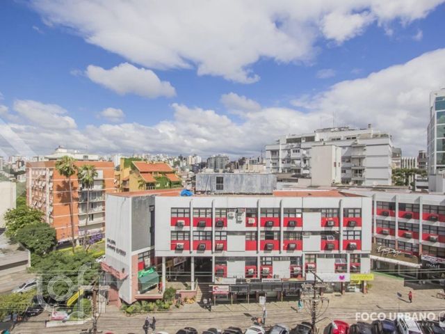 Apartamento com 144m², 3 dormitórios, 1 suíte, 1 vaga, Moinhos de Vento em Porto Alegre