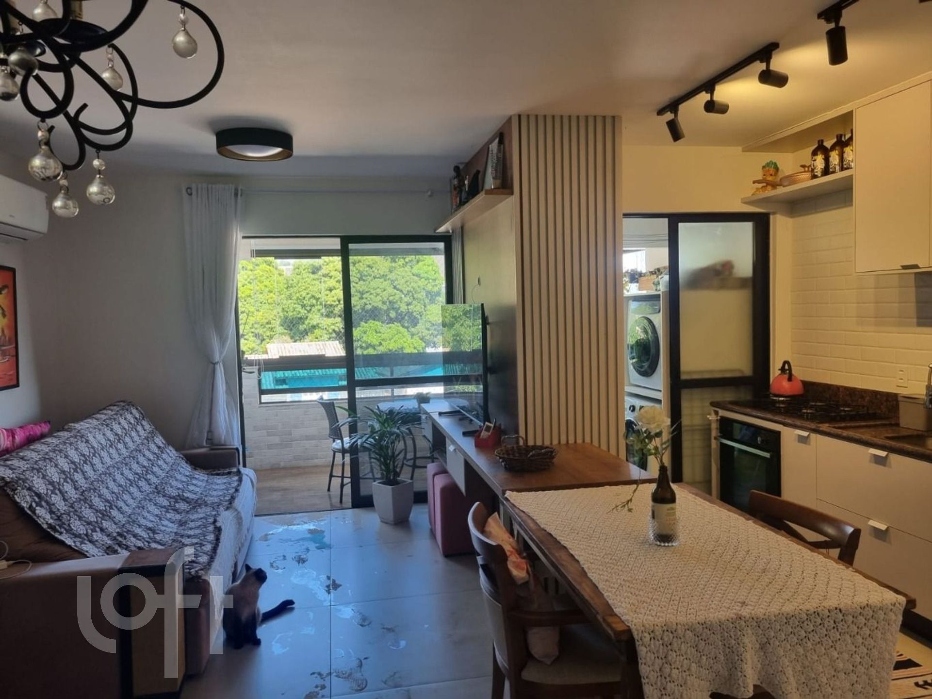 Apartamentos com 73m², 2 quartos, 1 suíte, 1 garagem, no bairro Jurere Leste em Florianópolis