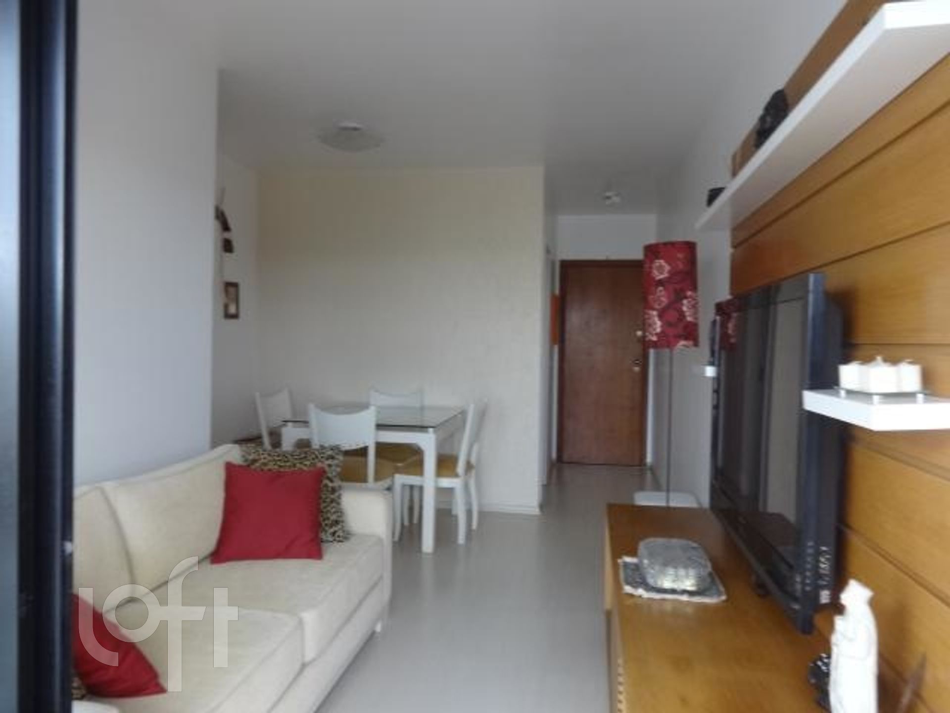 Apartamento à venda com 2 quartos, 58m² - Foto 2