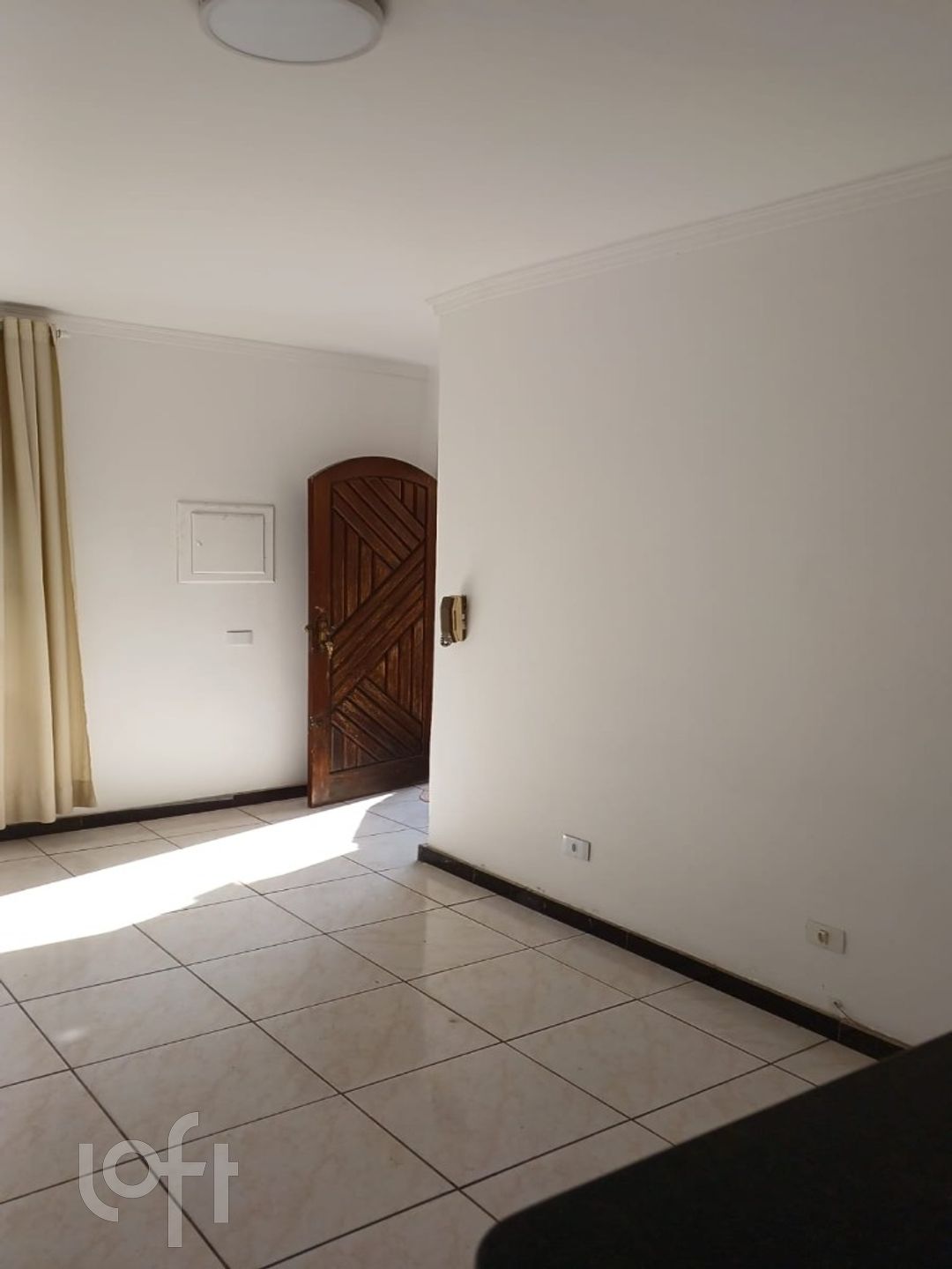 Casa à venda com 2 quartos, 50m² - Foto 1