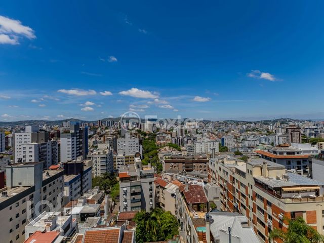 Apartamento com 106m², 3 dormitórios, 2 suítes, 2 vagas, Bela Vista em Porto Alegre