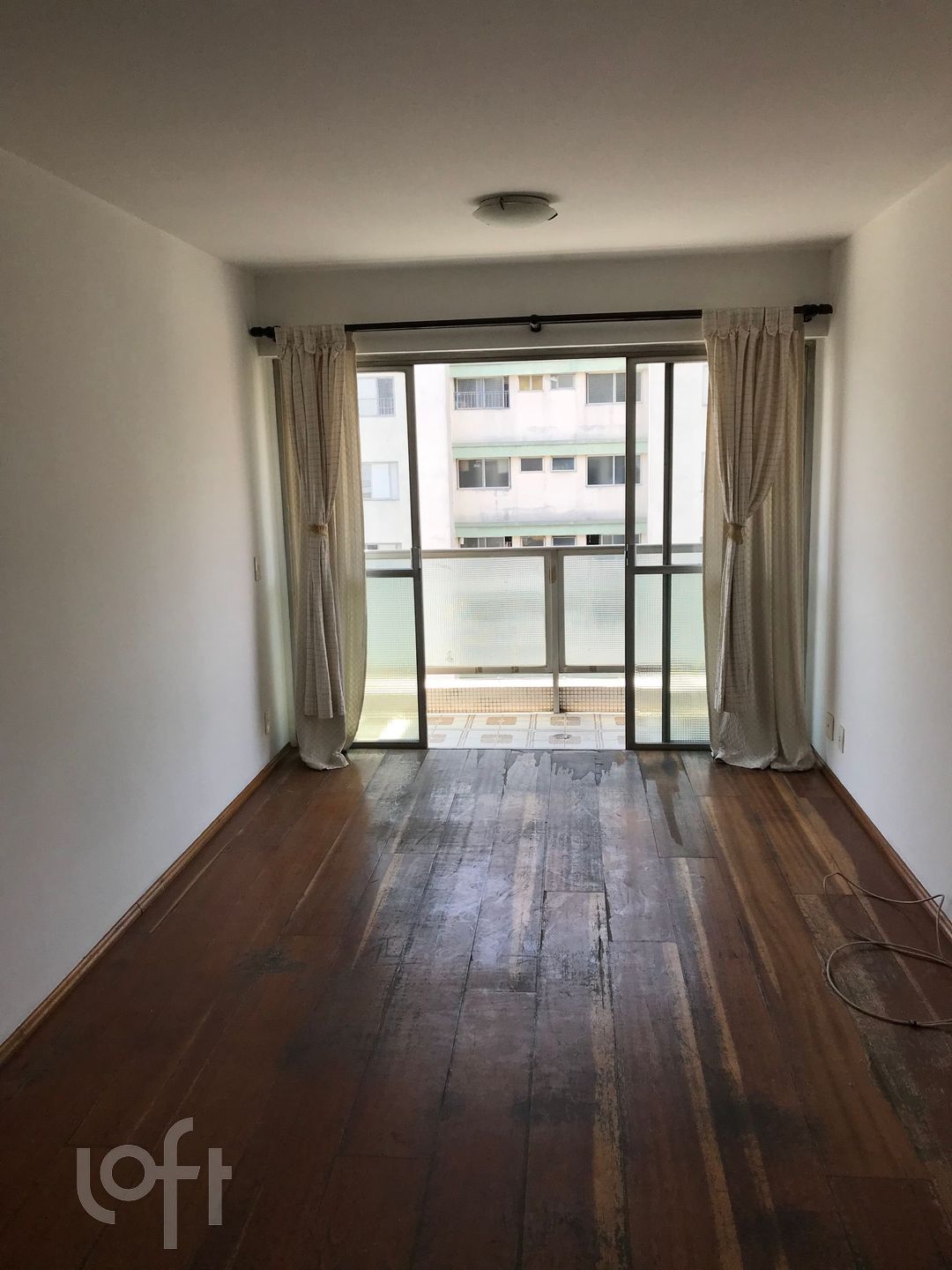 Apartamento à venda com 2 quartos, 68m² - Foto 4