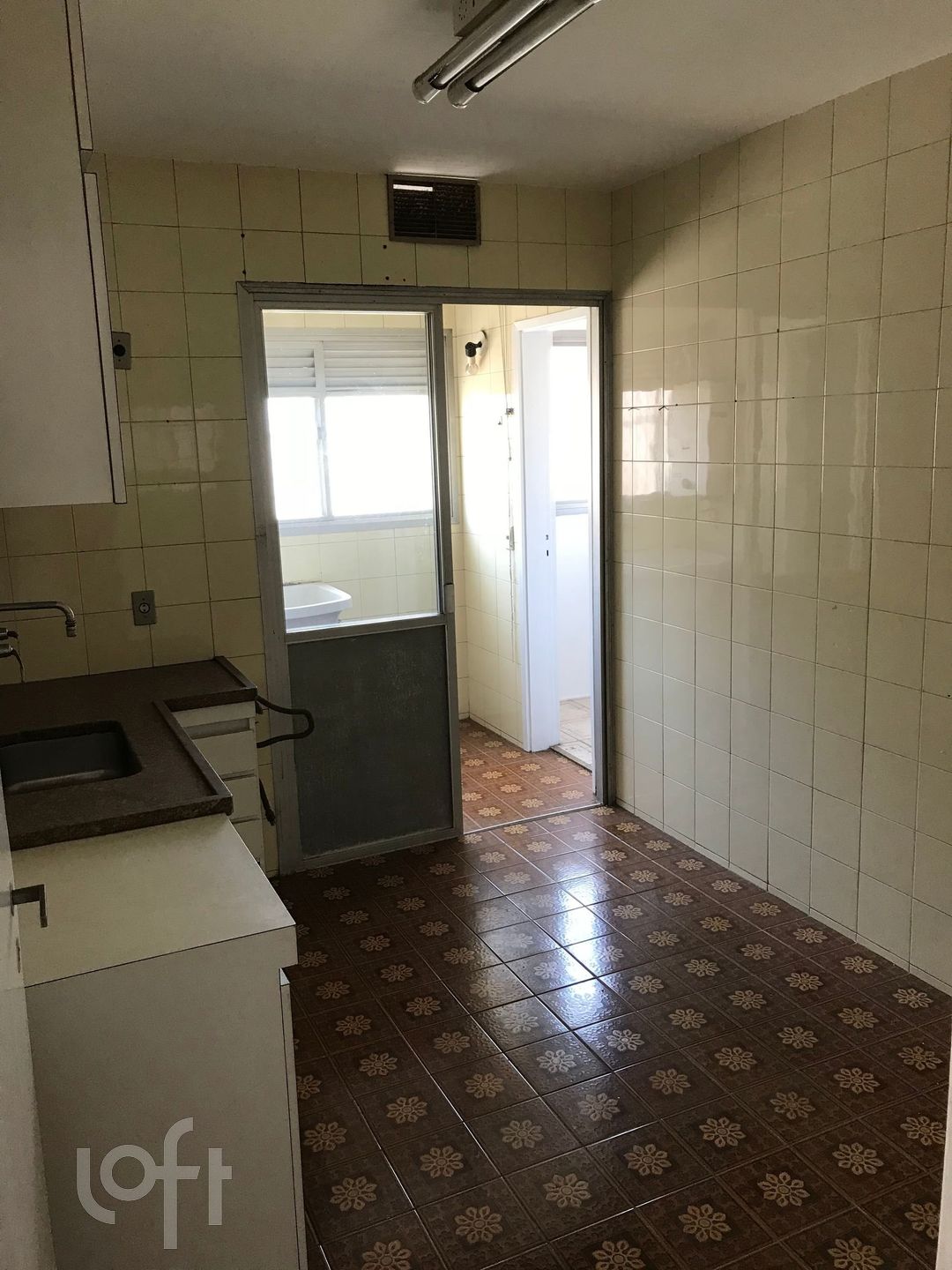 Apartamento à venda com 2 quartos, 68m² - Foto 7