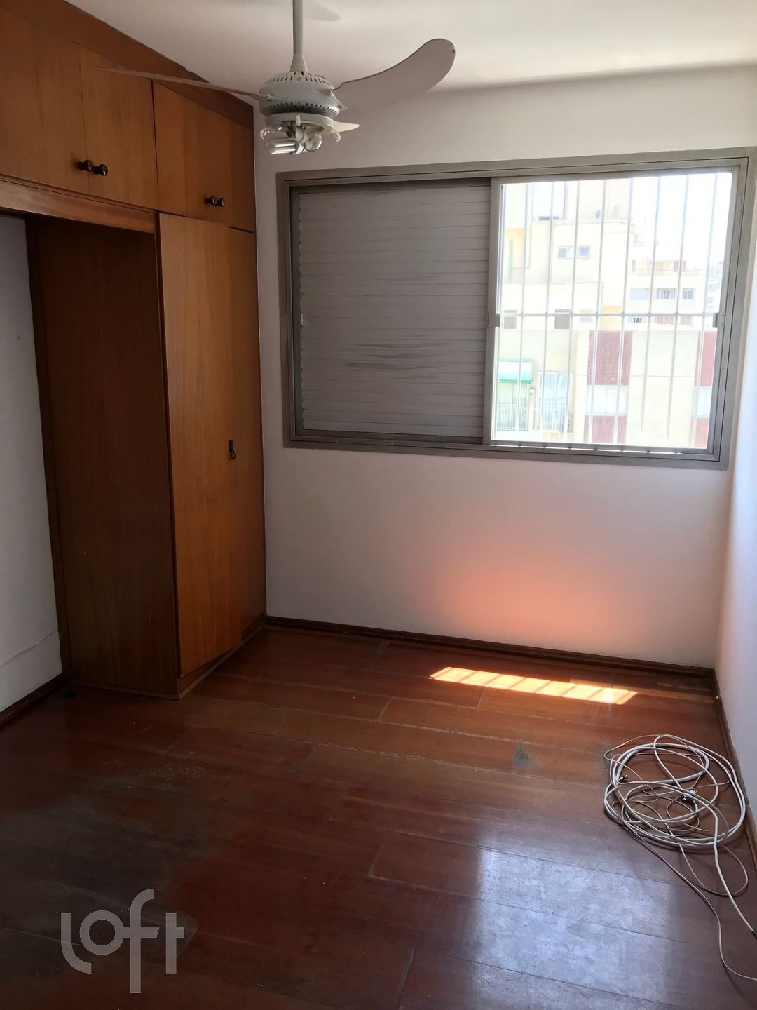 Apartamento à venda com 2 quartos, 68m² - Foto 3