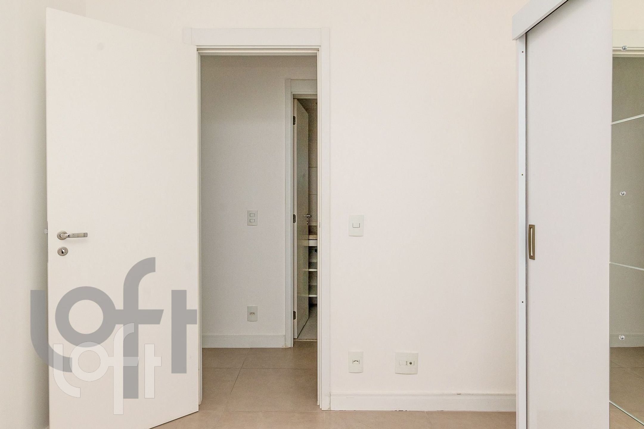 Apartamento à venda com 2 quartos, 67m² - Foto 11