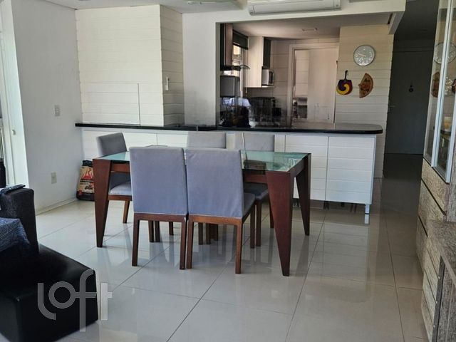 Apartamento com 83m², 2 dormitórios, 2 suítes, 1 vaga, Petrópolis em Porto Alegre