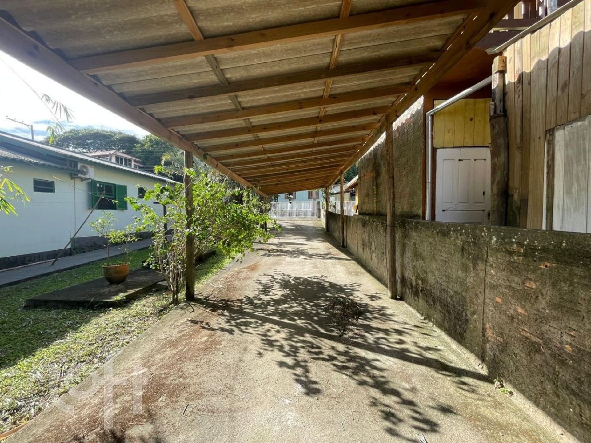 Imagem da propriedade 3