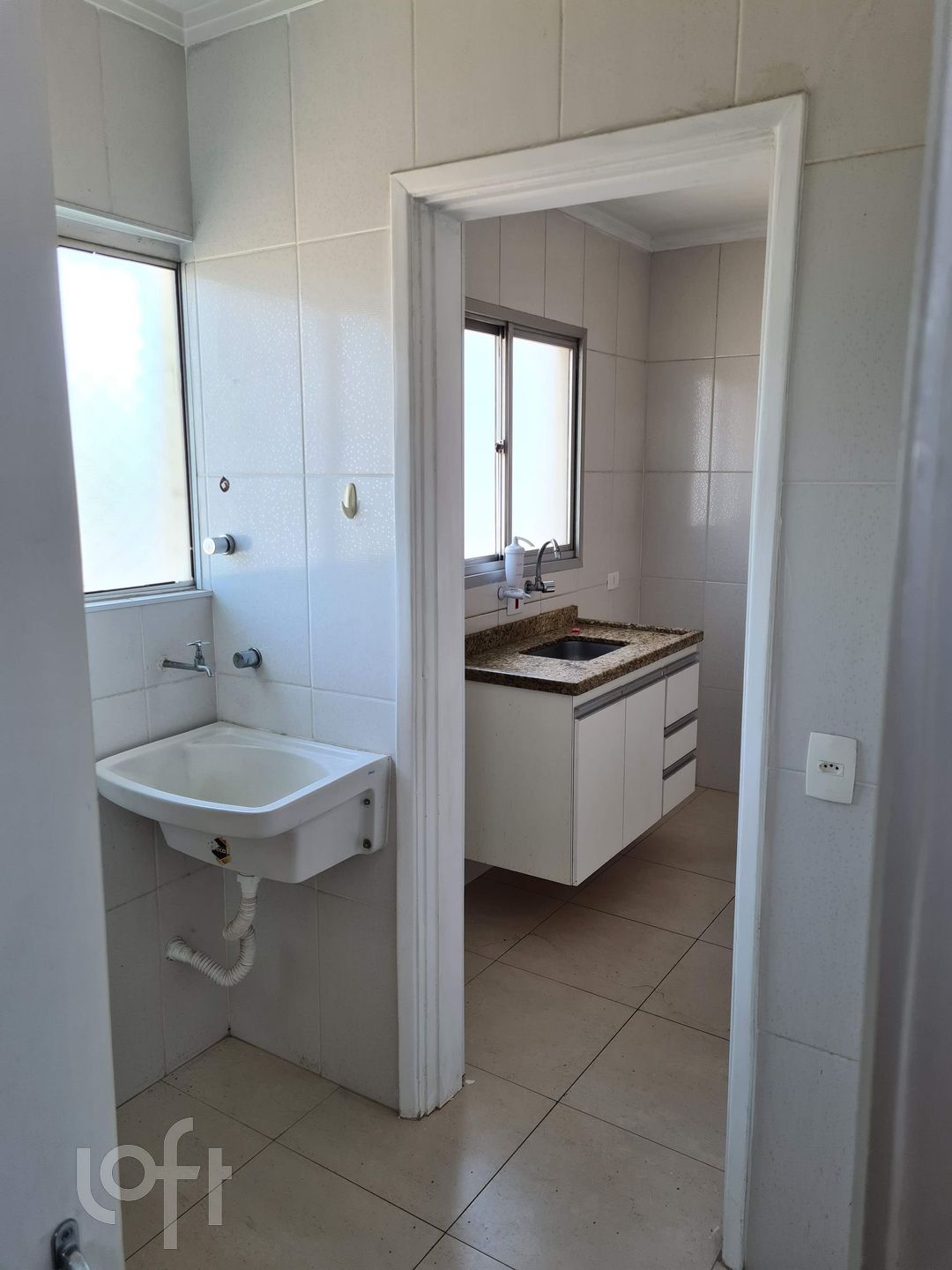 Apartamento à venda com 2 quartos, 60m² - Foto 5