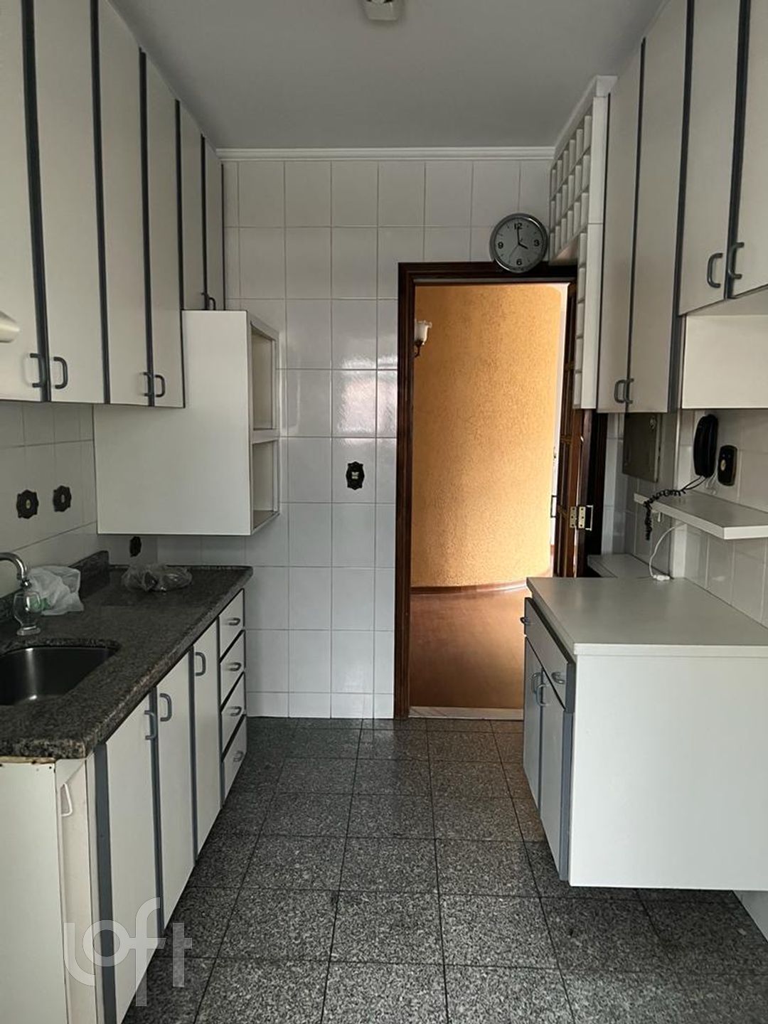 Apartamento à venda com 2 quartos, 66m² - Foto 8