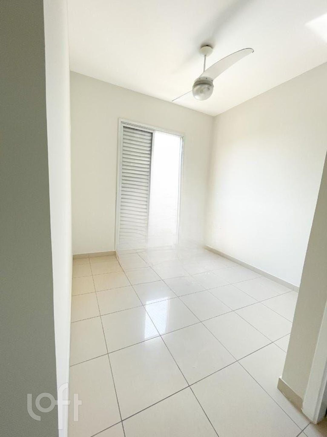 Apartamento à venda com 2 quartos, 53m² - Foto 17