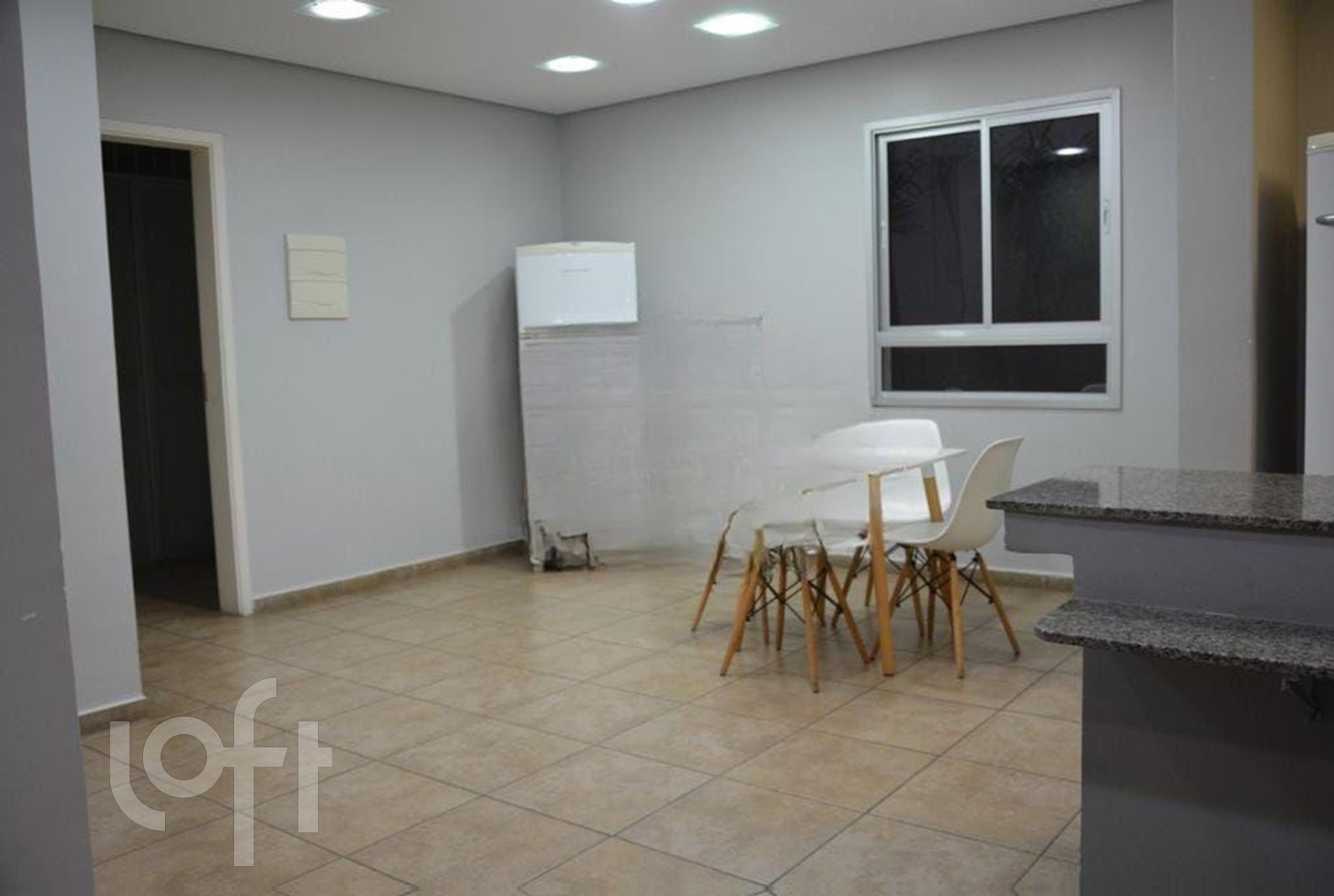 Apartamento à venda com 2 quartos, 53m² - Foto 11