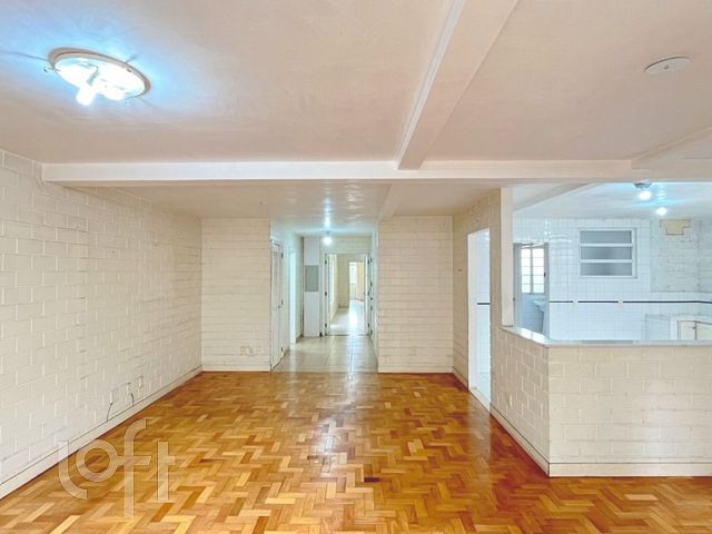 Apartamento com 180m², 3 dormitórios, 1 suíte, 2 vagas, São João em Porto Alegre