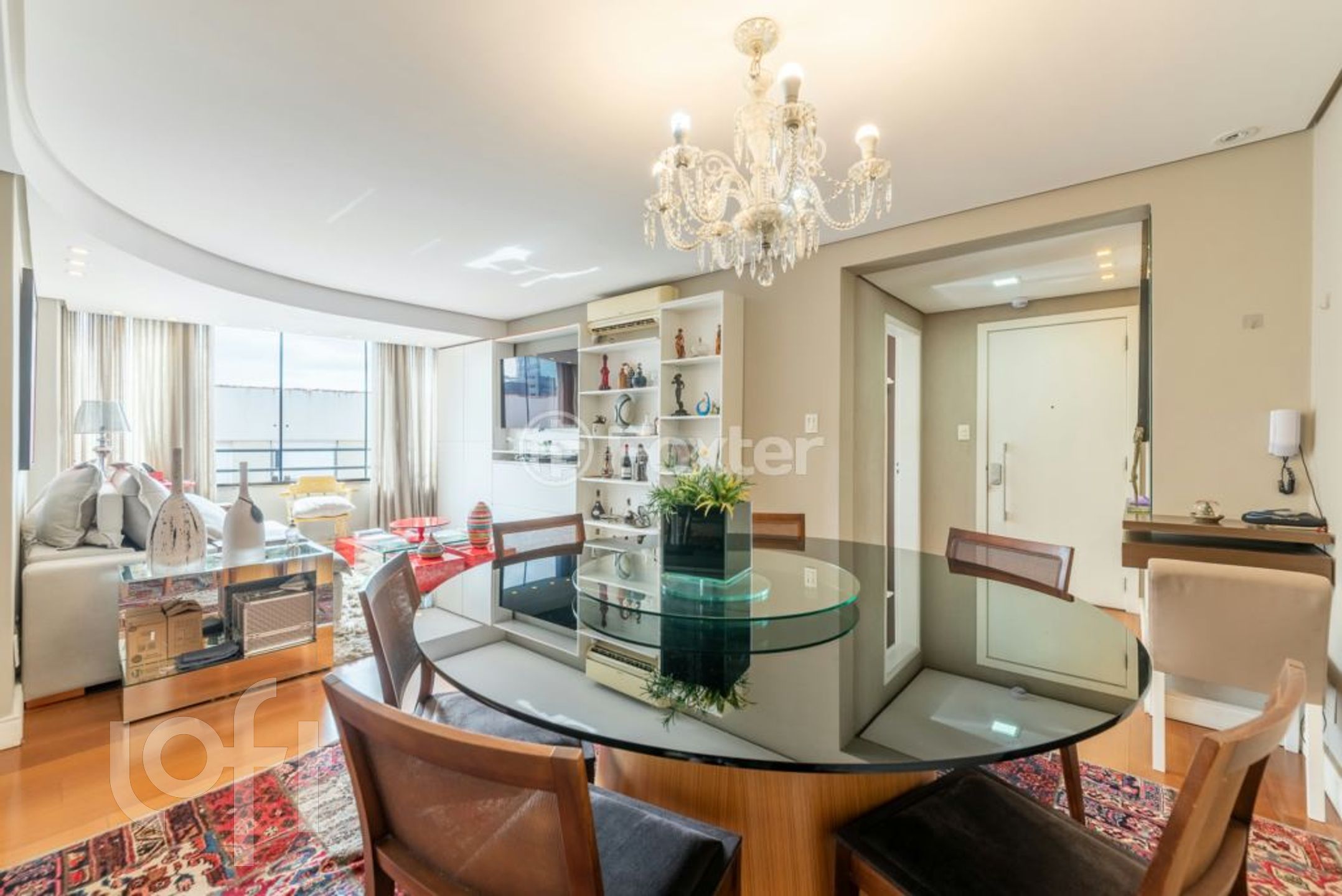 Apartamento com 123m², 3 dormitórios, 1 suíte, 2 vagas, Auxiliadora em Porto Alegre