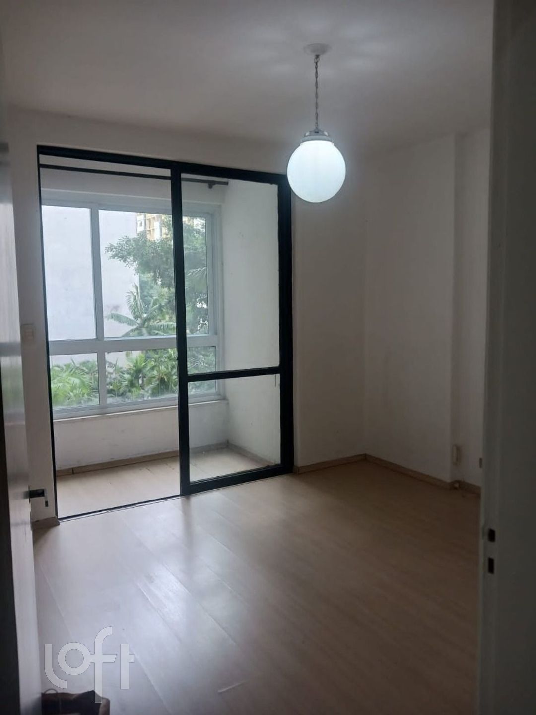 Apartamento à venda com 3 quartos, 176m² - Foto 1