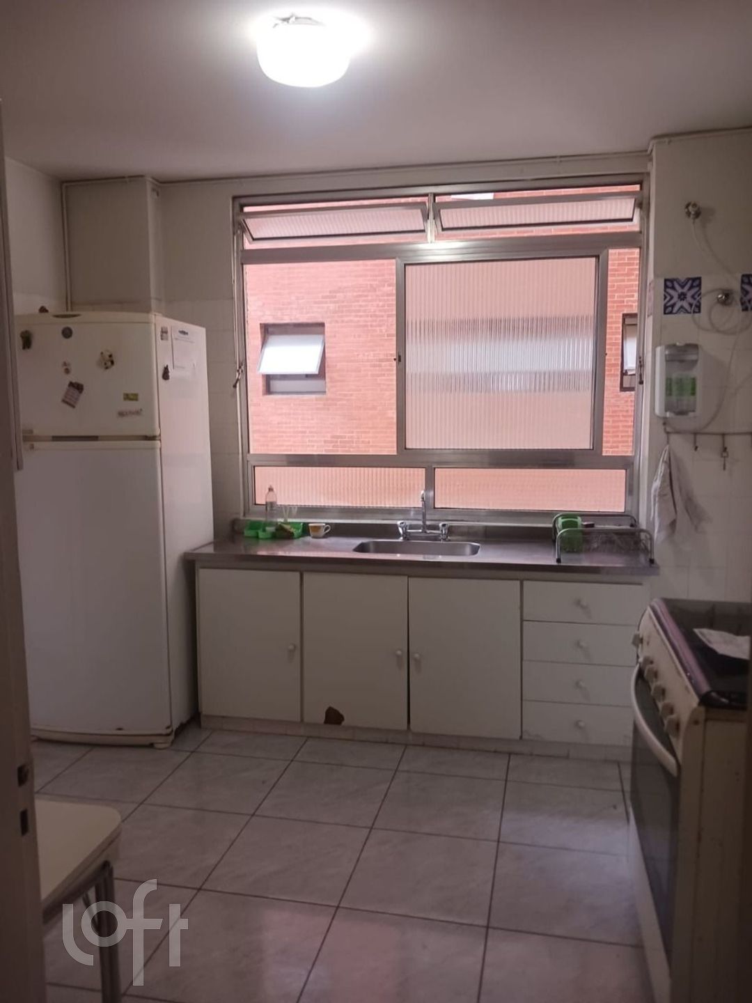 Apartamento à venda com 3 quartos, 176m² - Foto 11