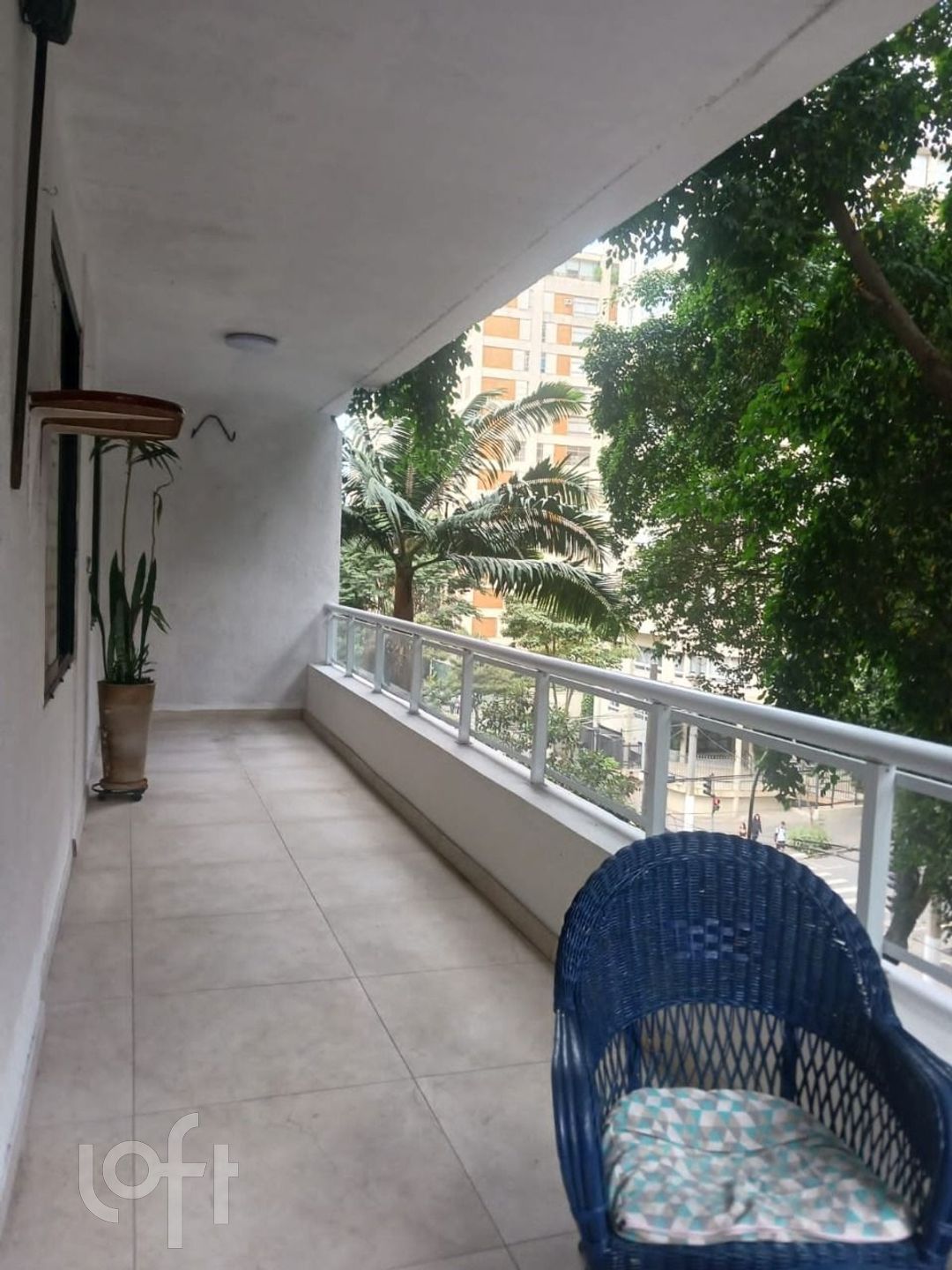 Apartamento à venda com 3 quartos, 176m² - Foto 4