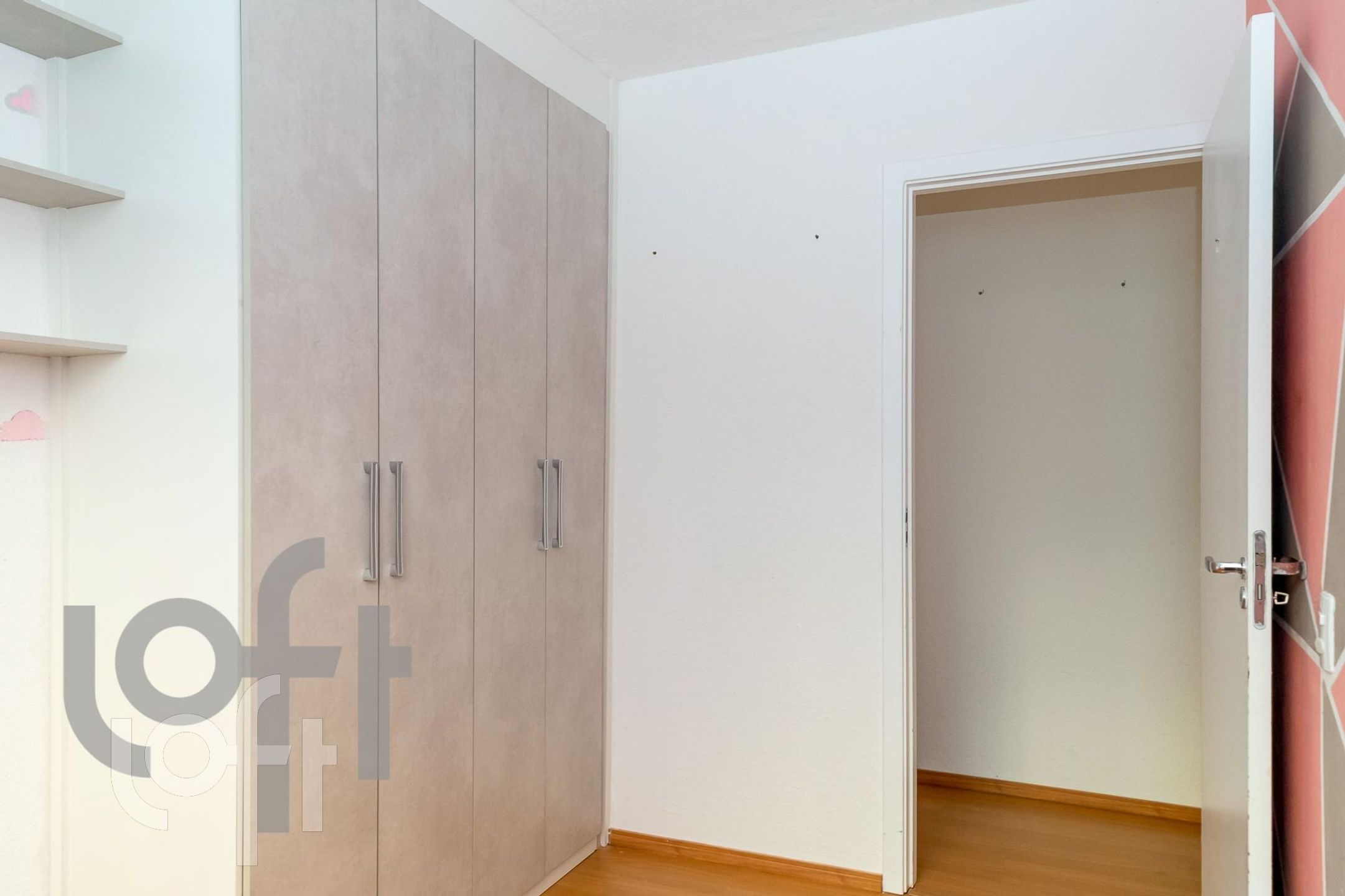 Apartamento à venda com 2 quartos, 42m² - Foto 7