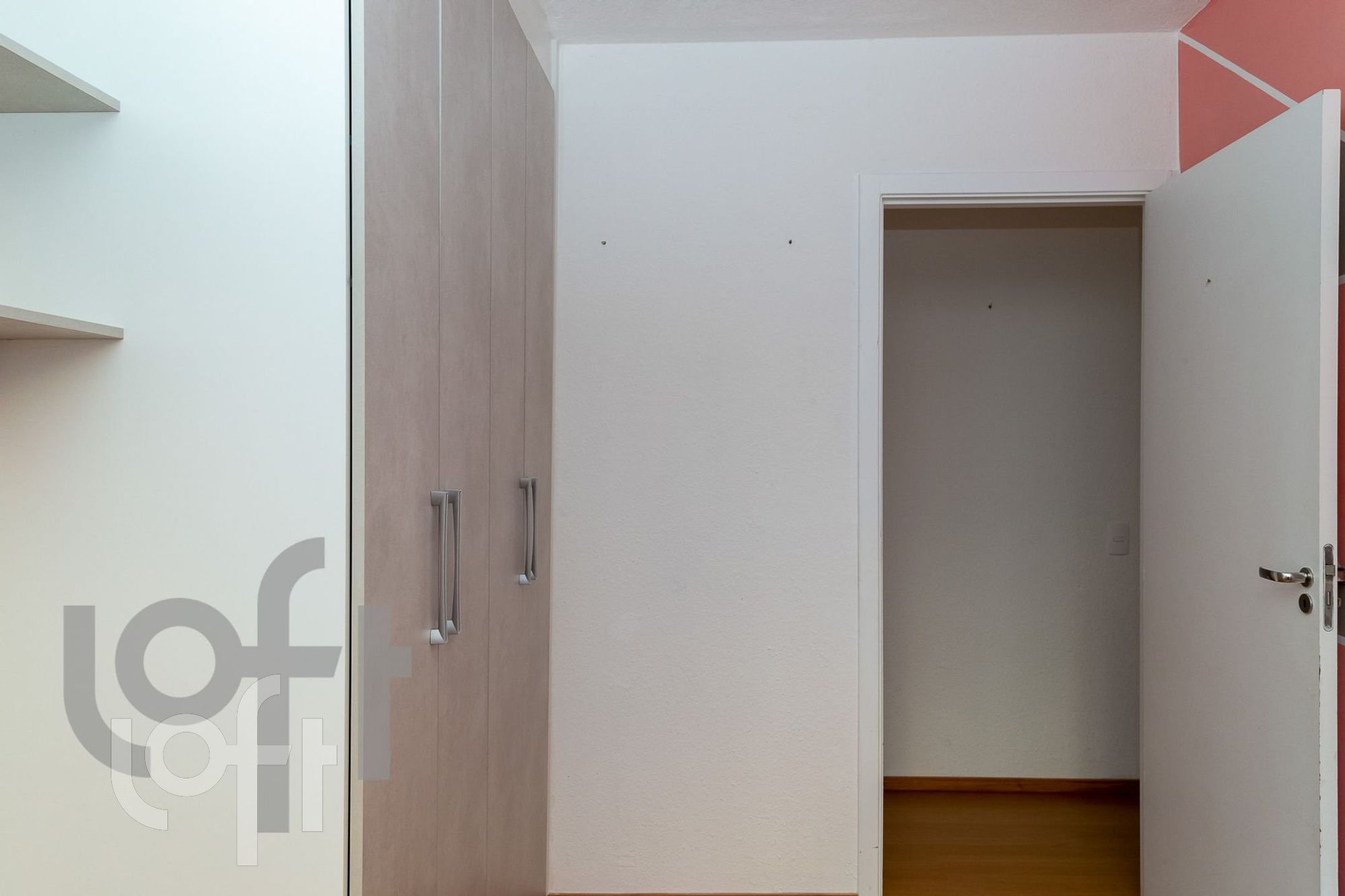 Apartamento à venda com 2 quartos, 42m² - Foto 8