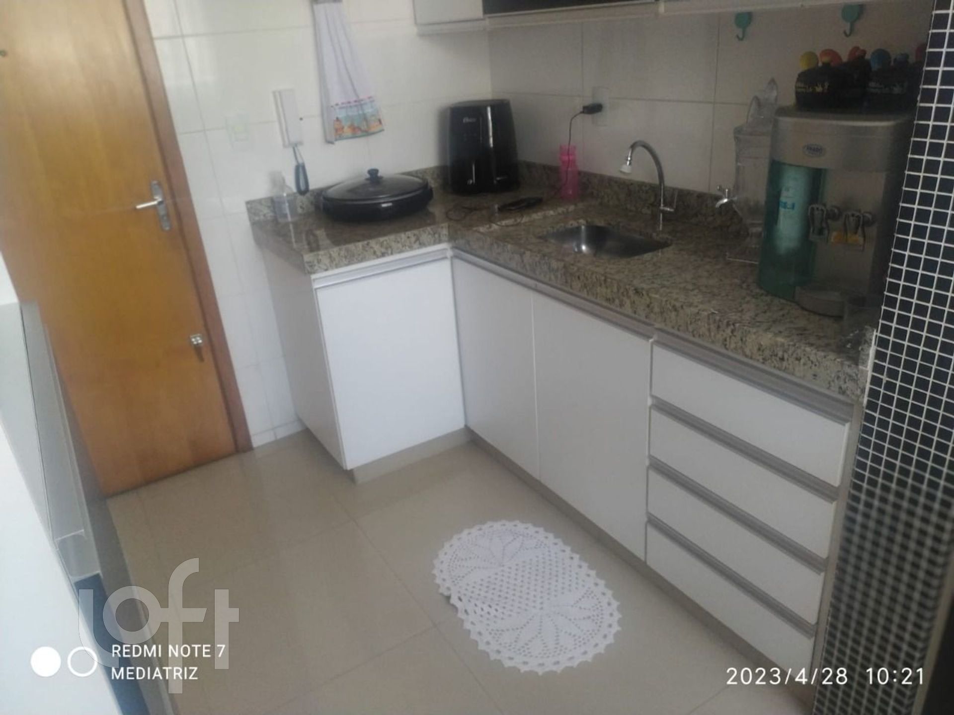 Apartamento à venda com 3 quartos, 77m² - Foto 10