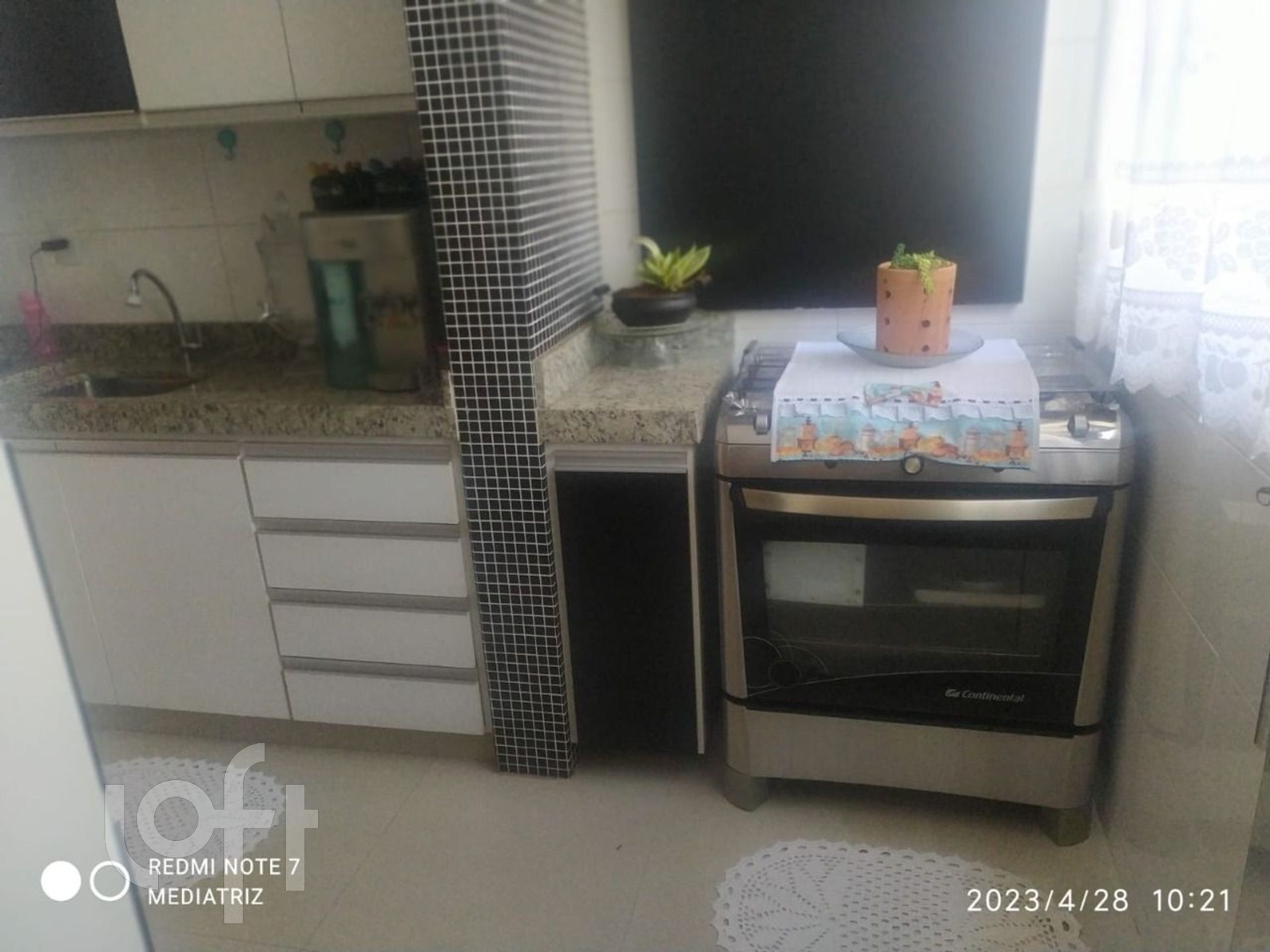 Apartamento à venda com 3 quartos, 77m² - Foto 9