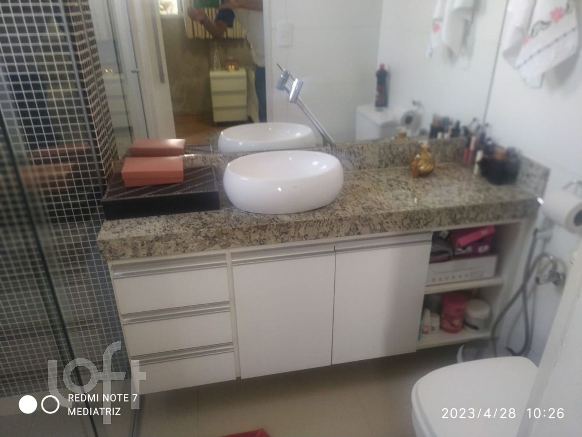 Apartamento à venda com 3 quartos, 77m² - Foto 26