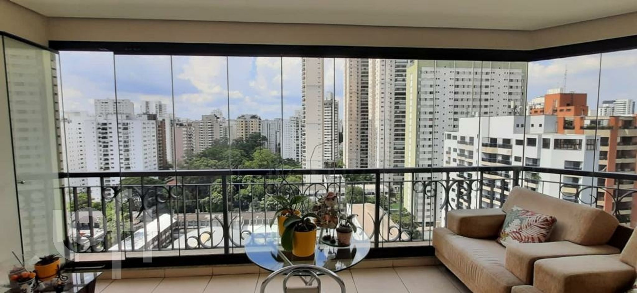 Apartamento à venda com 4 quartos, 172m² - Foto 2