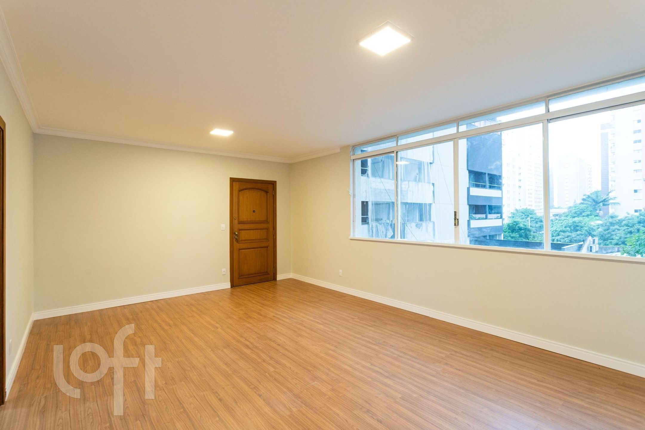 Apartamento à venda com 3 quartos, 134m² - Foto 18