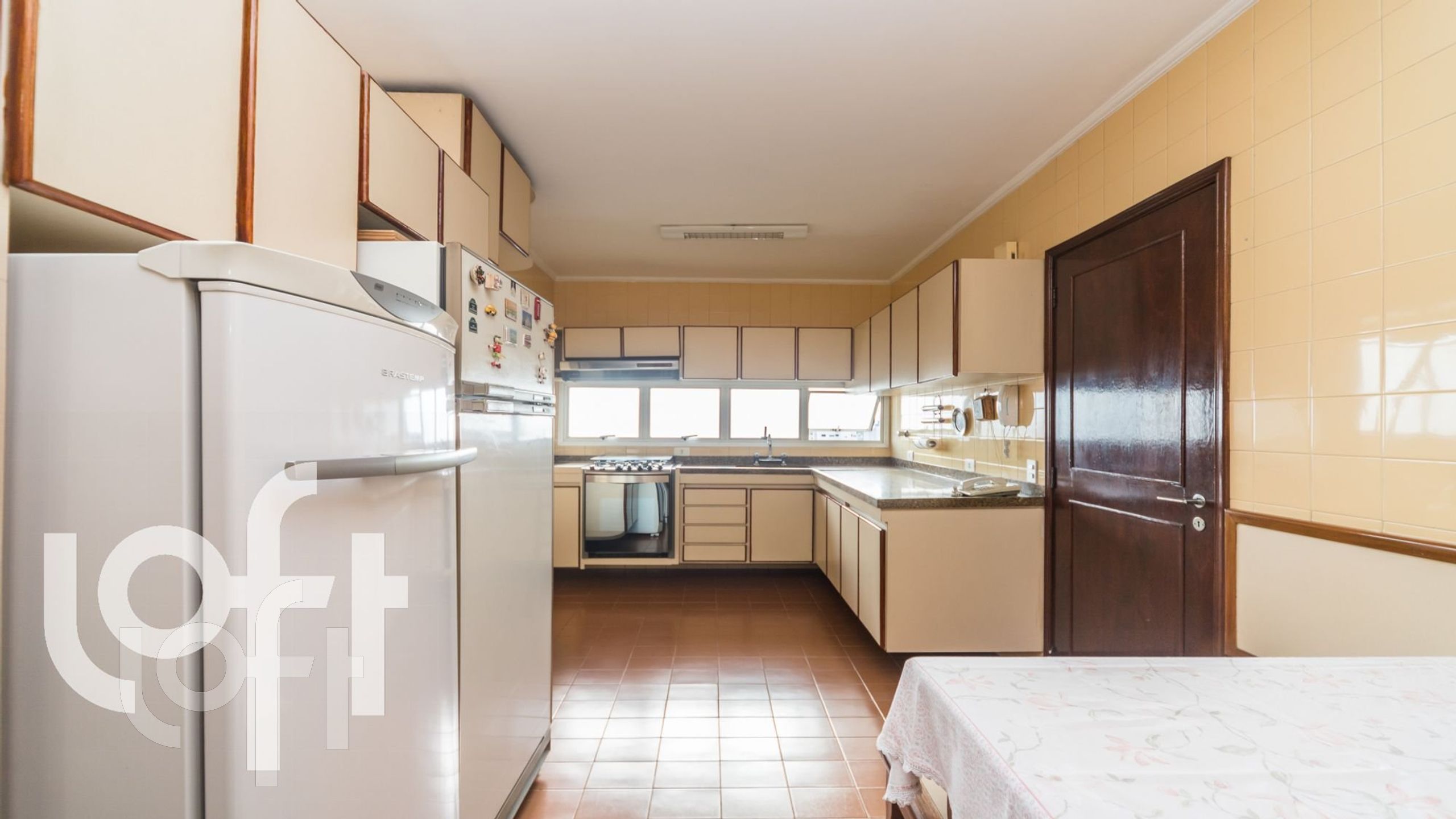 Apartamento à venda com 3 quartos, 262m² - Foto 27