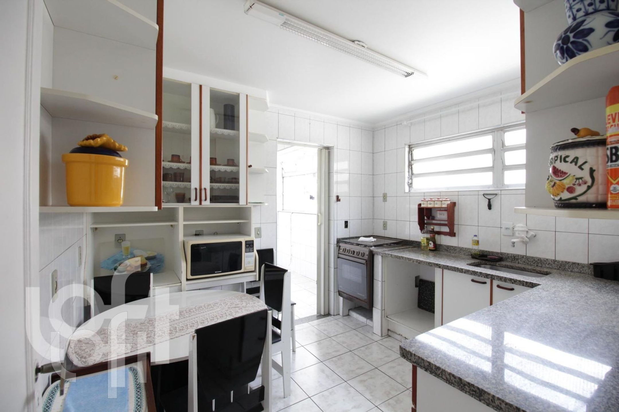 Apartamento à venda com 3 quartos, 96m² - Foto 10