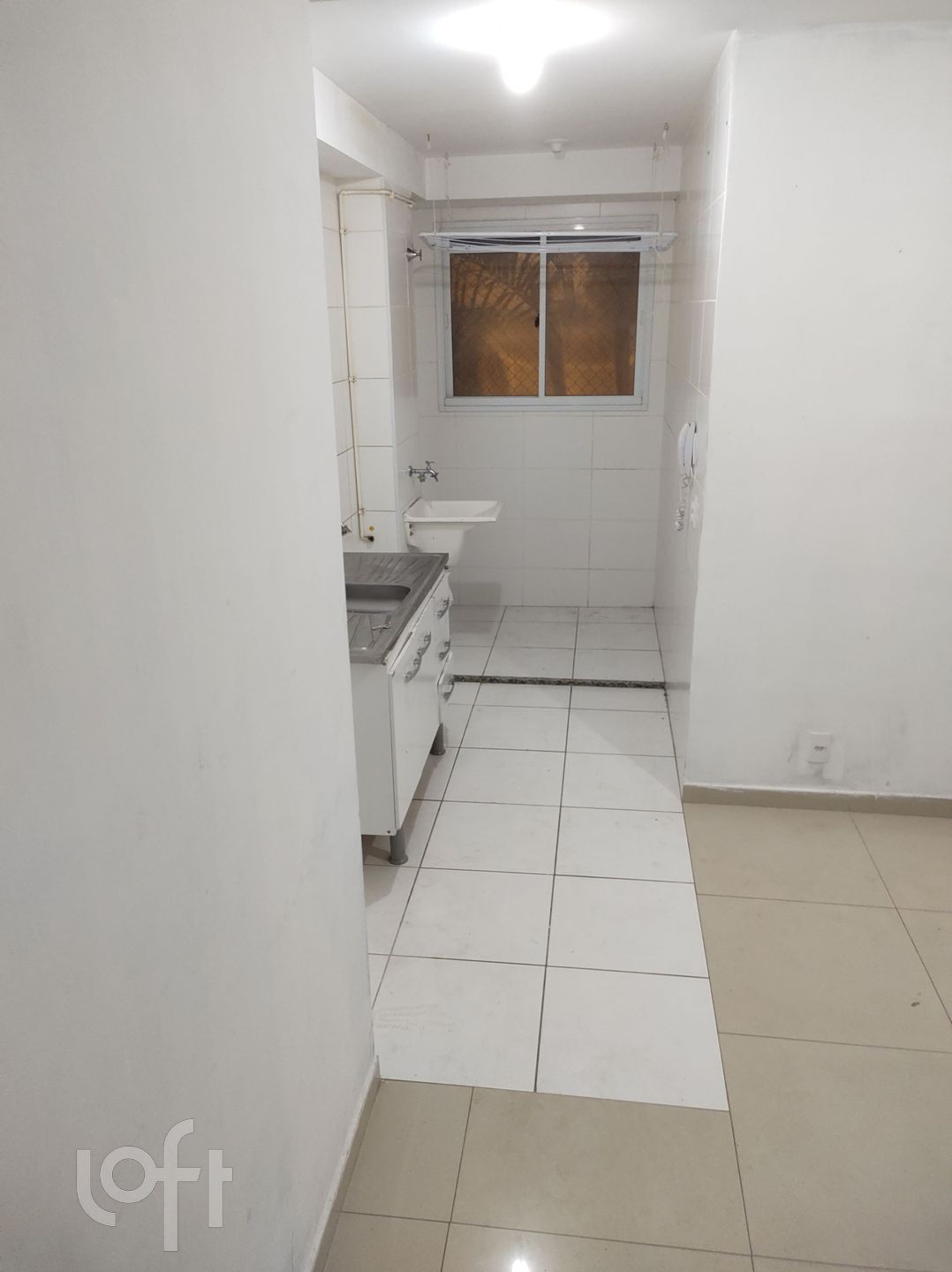 Apartamento à venda com 2 quartos, 41m² - Foto 3