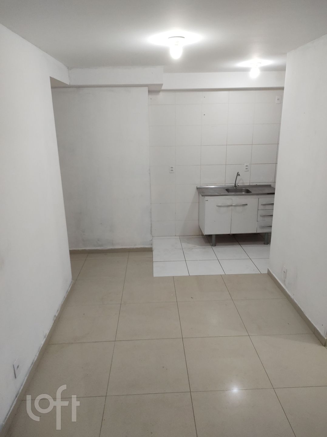 Apartamento à venda com 2 quartos, 41m² - Foto 2