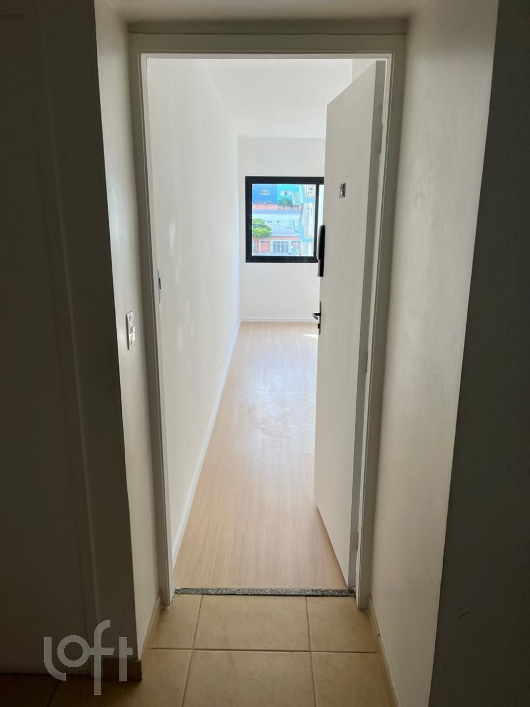 Apartamento à venda com 1 quarto, 44m² - Foto 20