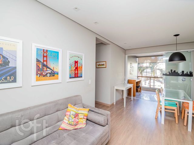 Apartamento com 75m², 2 dormitórios, 1 suíte, 1 vaga, Bom Fim em Porto Alegre