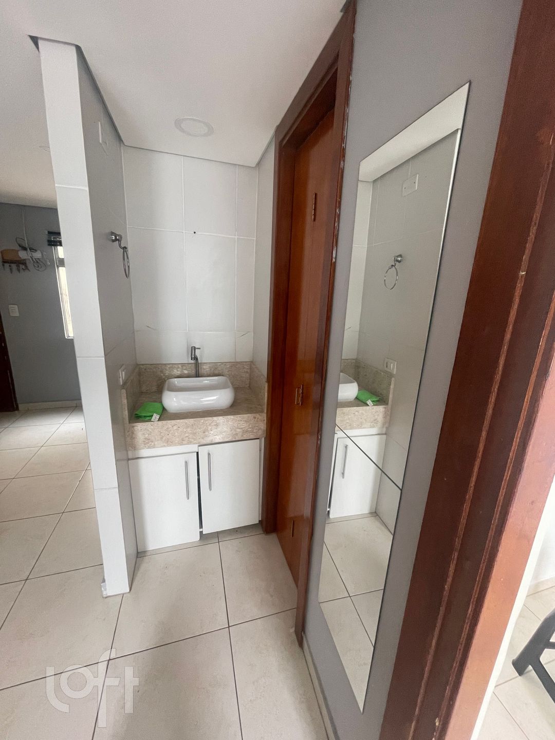 Apartamento à venda com 2 quartos, 38m² - Foto 9