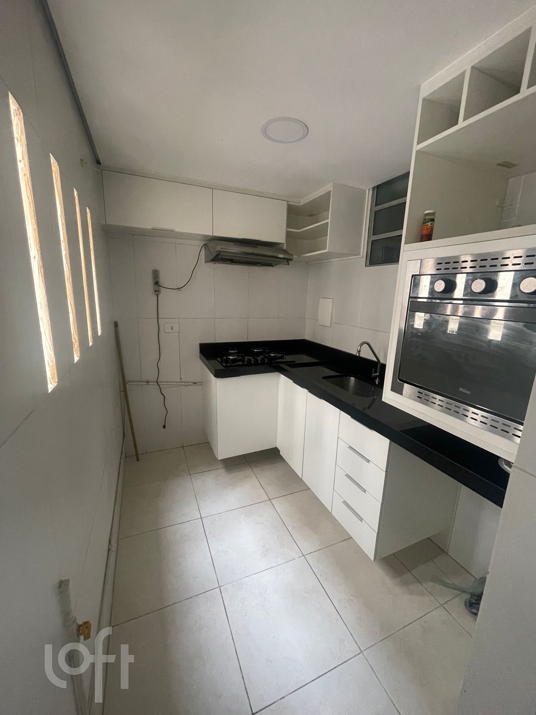 Apartamento à venda com 2 quartos, 38m² - Foto 4