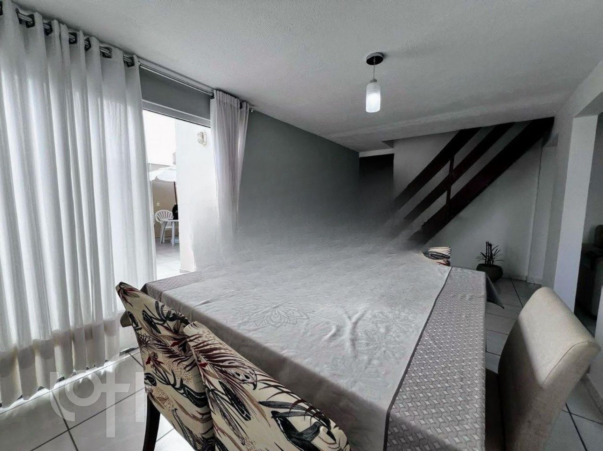 Apartamentos com 80m², 2 quartos, 2 garagens, no bairro Canasvieiras em Florianópolis