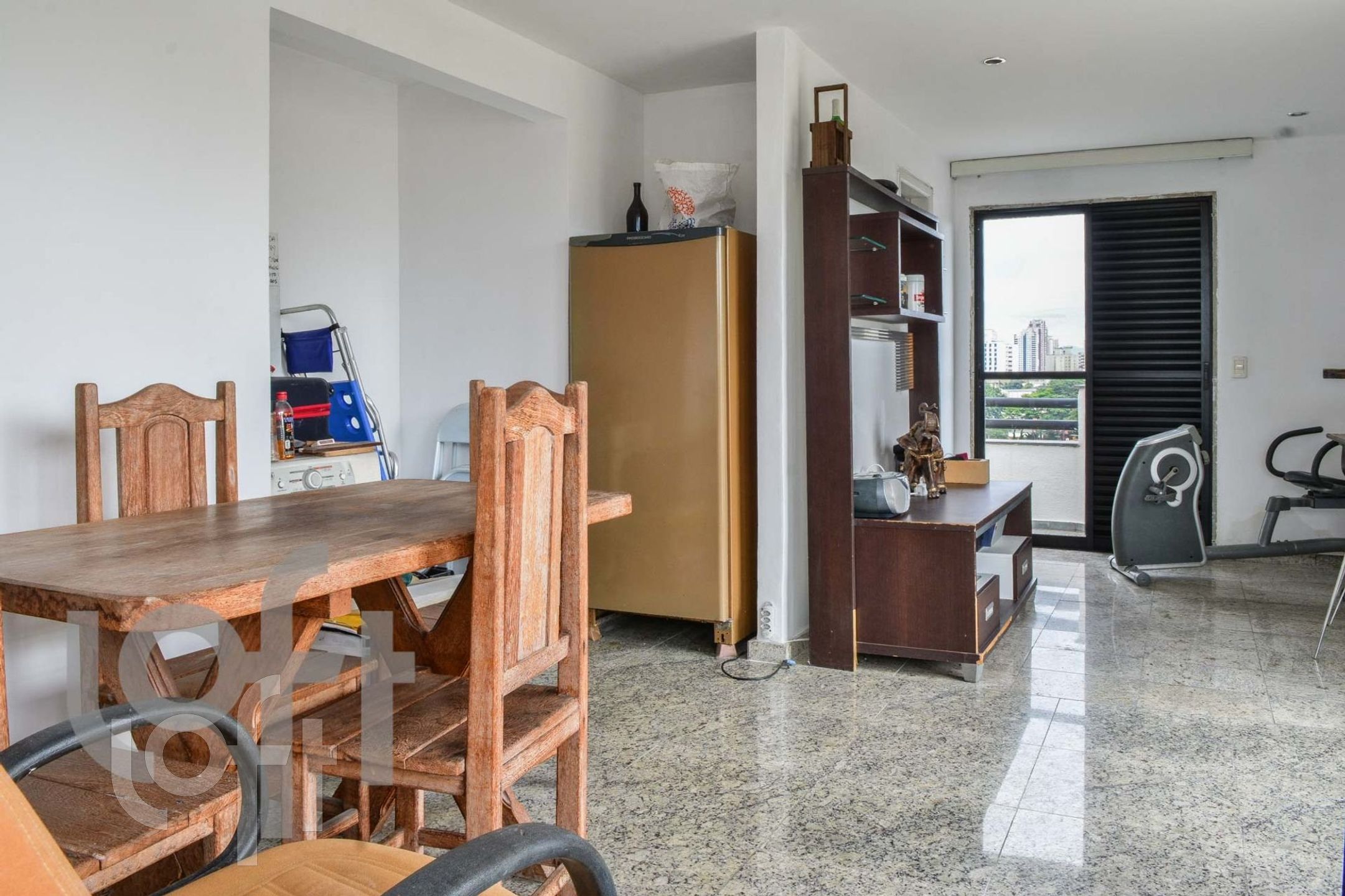 Apartamento à venda com 4 quartos, 198m² - Foto 16