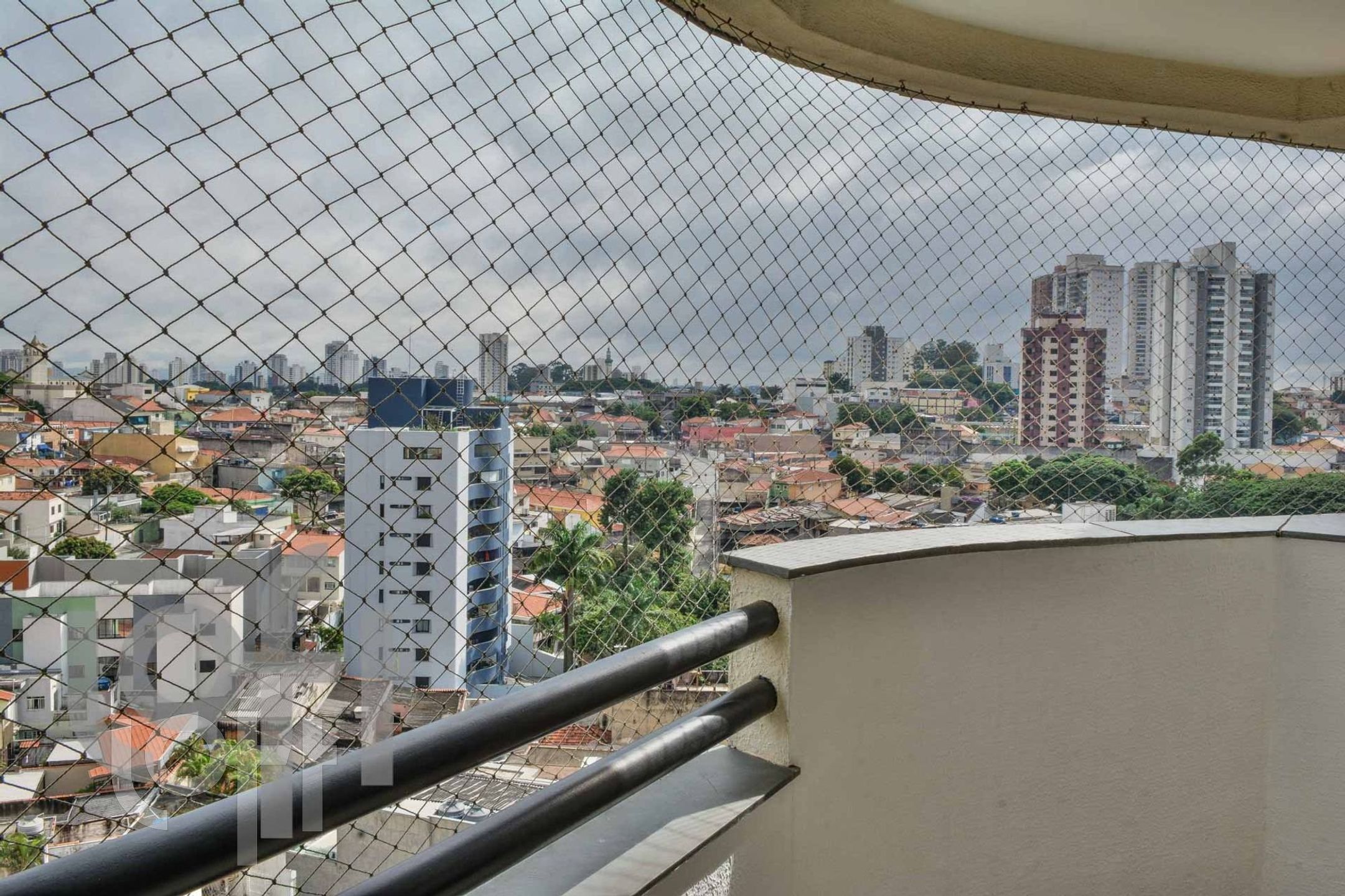 Apartamento à venda com 4 quartos, 198m² - Foto 18