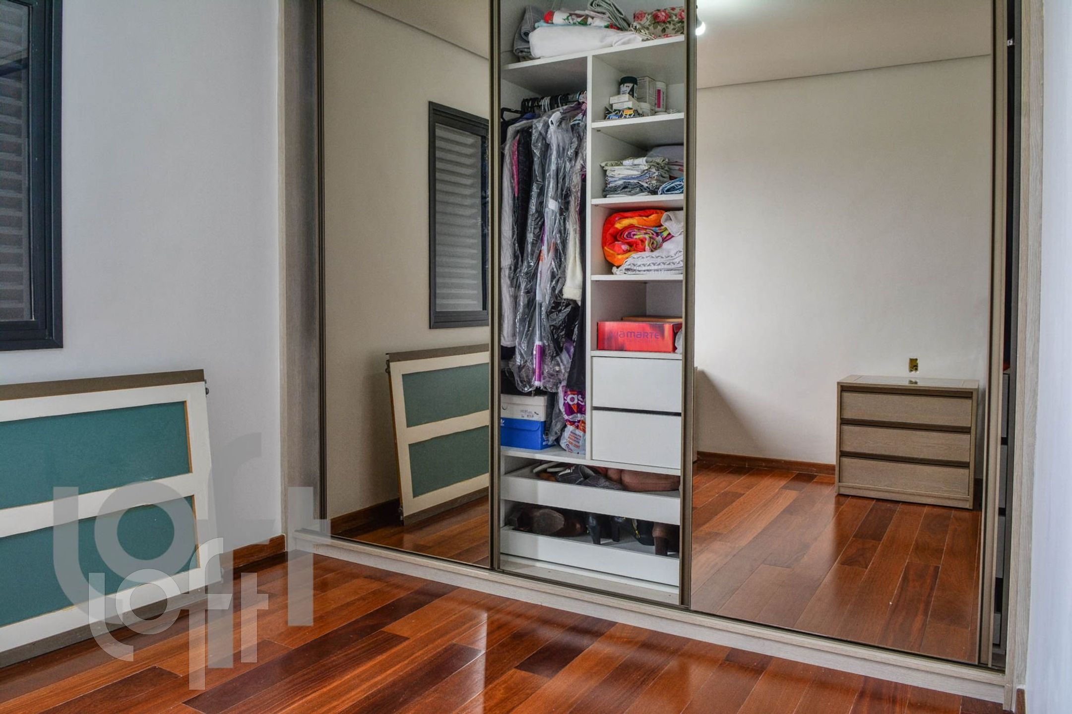 Apartamento à venda com 4 quartos, 198m² - Foto 4