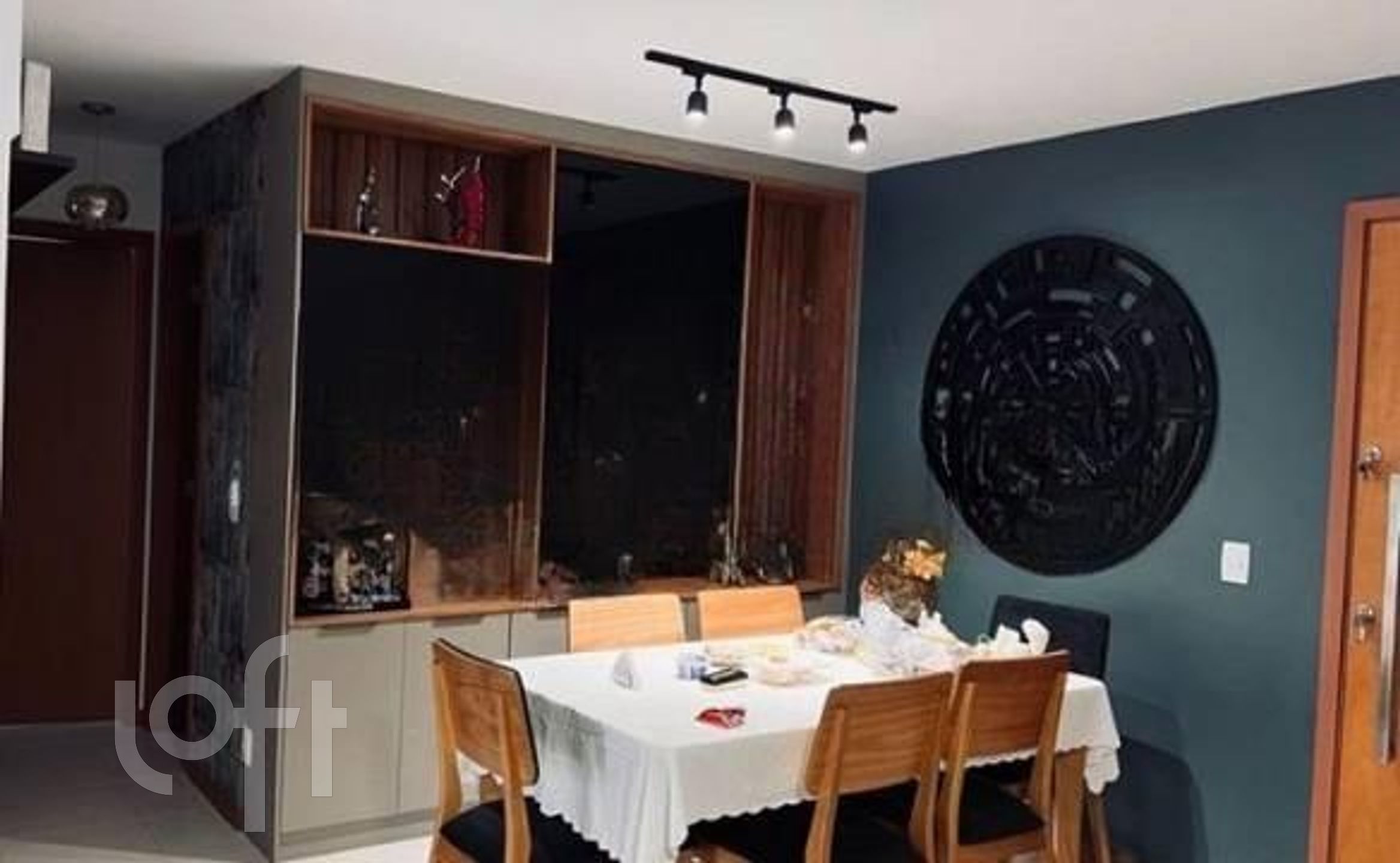 Apartamento à venda com 2 quartos, 74m² - Foto 3